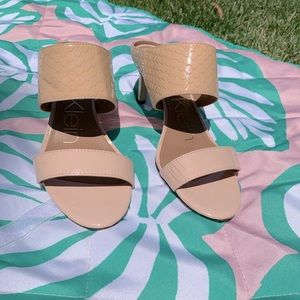 Calvin Klein beige patent mules sz6